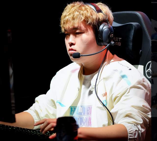 望的象征 望的象征