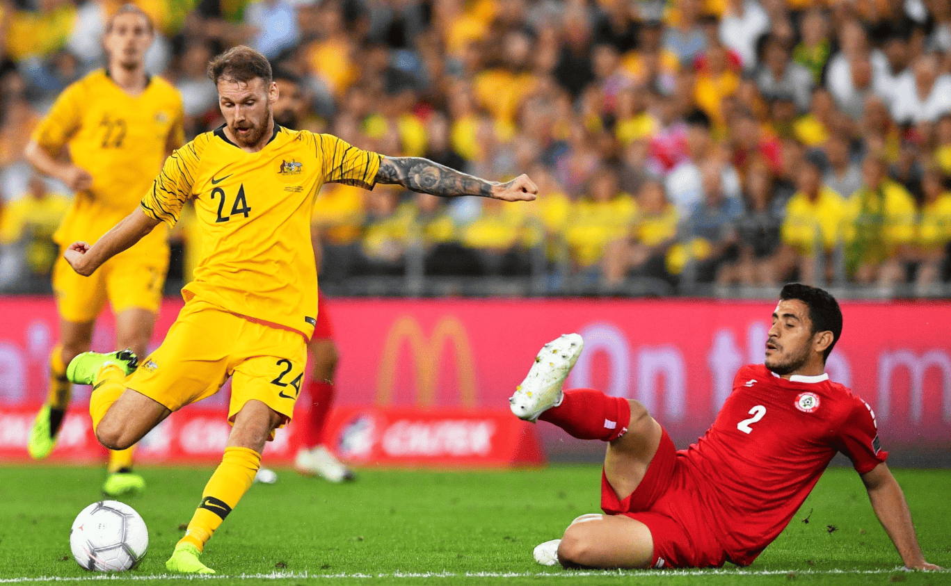 接中表现出 接中表现出